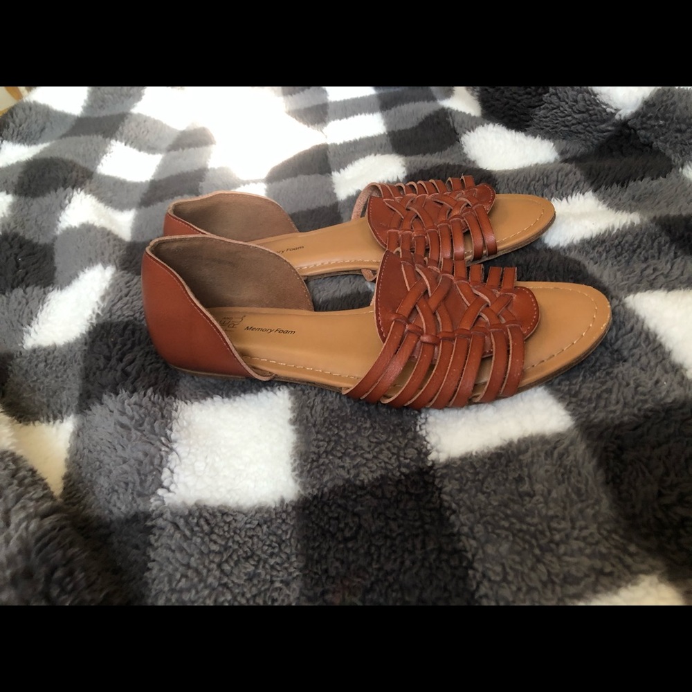 Tan faux leather sandals